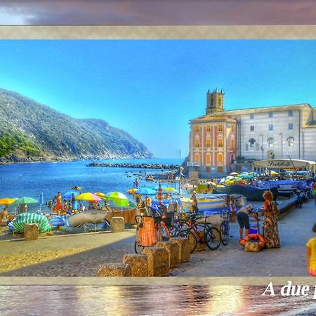 A Due Passi Beach Sestri Levante Exterior photo
